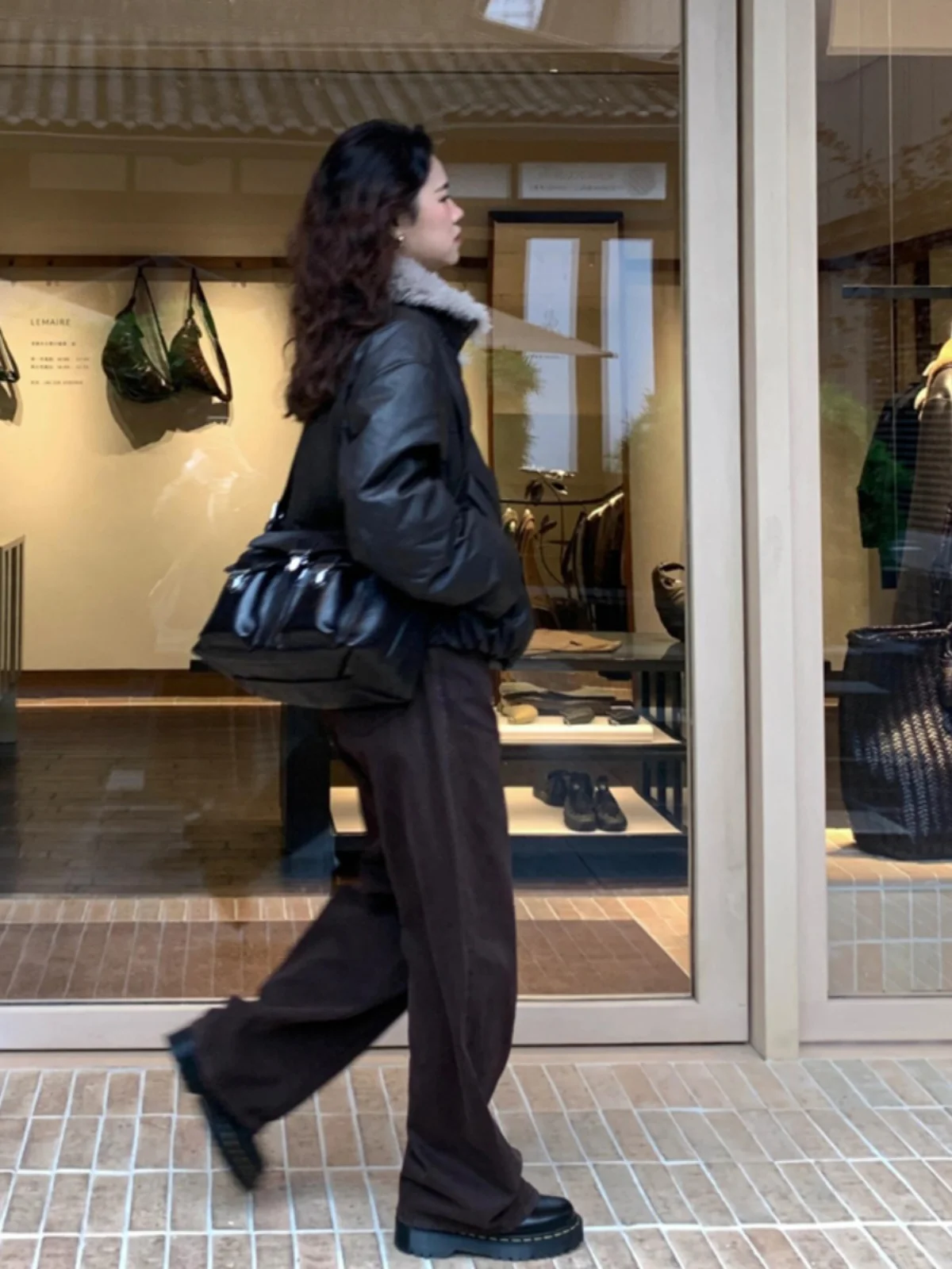 Amerikaanse retro PU lederen of donsjas dames 2025 winter nieuw klein formaat broodjas wit dons buitenkleding trendy