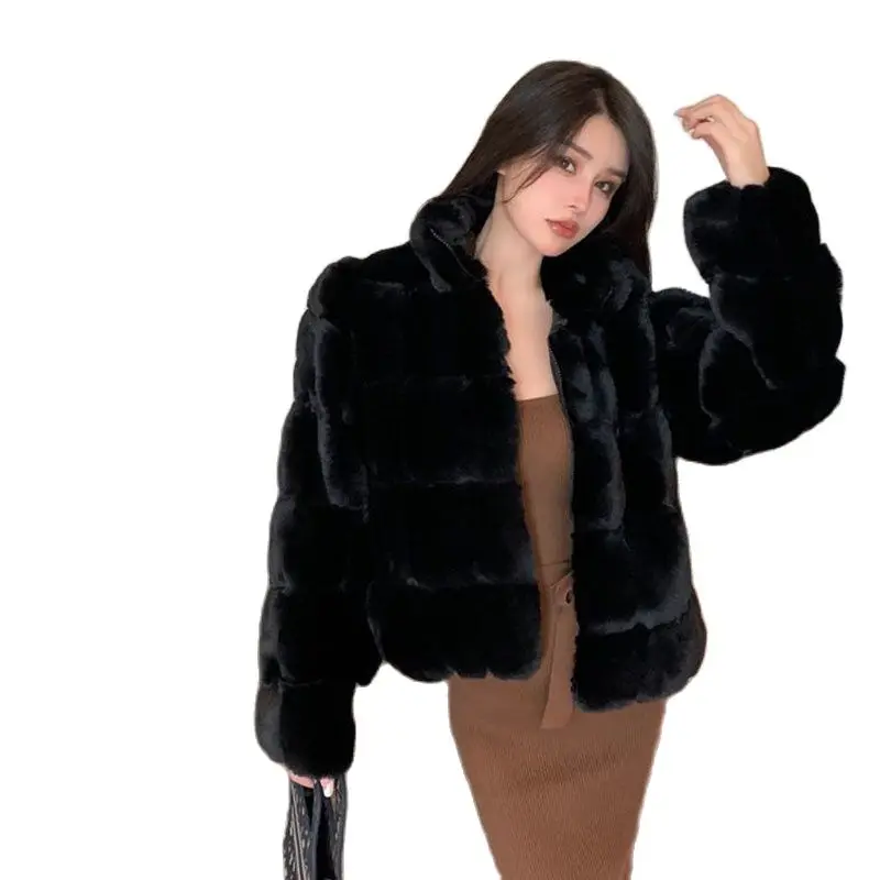 

Korean Version Of Mink Velvet Mao Mao Short Coat Female 2023 Online Celebrity Winter Warm Fashion Imitation Rabbit Fur Coat Tide