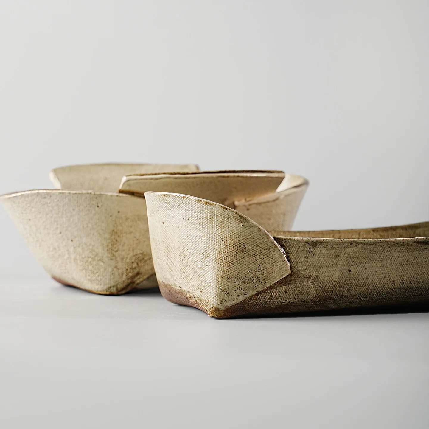 For Handmade Irregular Sushi & Sashimi Plate, Wabi-Sabi Kiln-Change Tableware