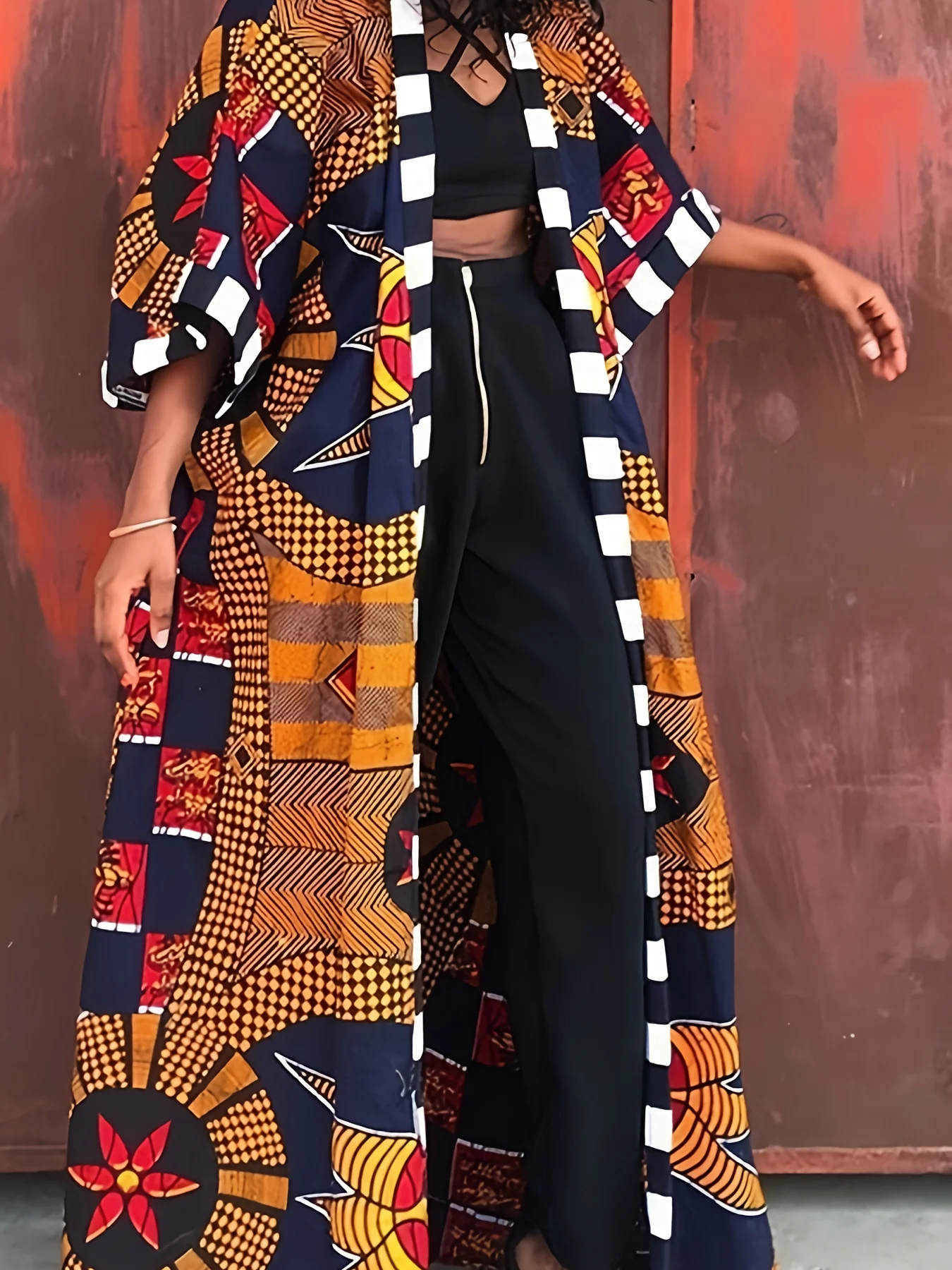 

Оранжевые пальто с африканским принтом Sunset