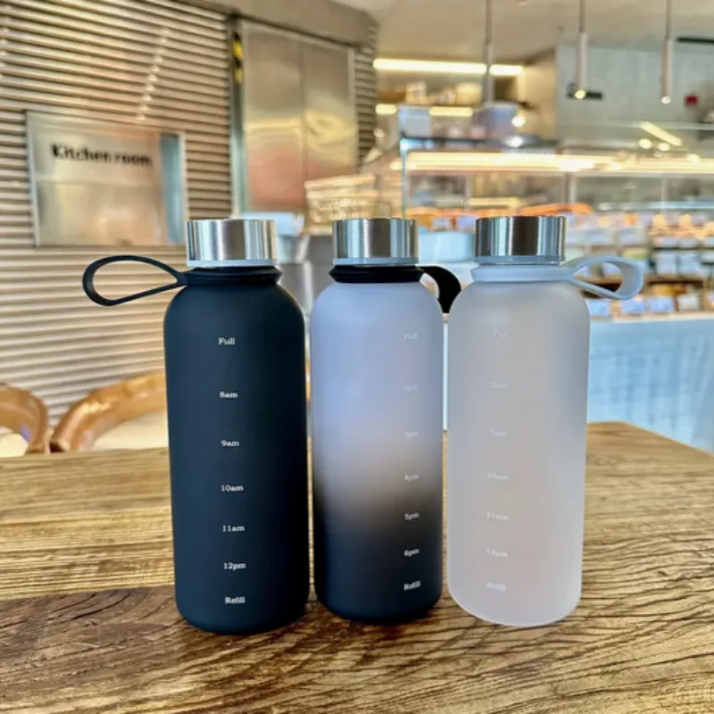 زجاجة مياه بمقبض غير لامع سعة 550 مل - كوب رياضي خارجي محمول مع غطاء مانع للتسرب، مادة متينة للكمبيوتر الشخصي