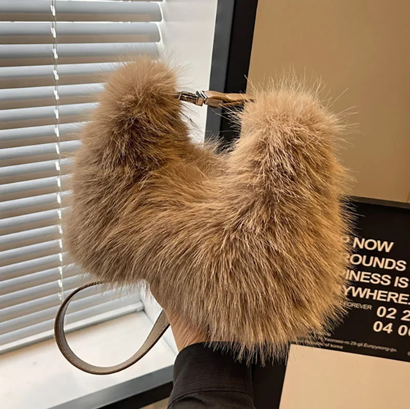 

Faux Fur Chic Hobo Bags Fluffy Women Handbag Soft Plush Crossbody Bags Solid Color Clutch Purse Winter Furry Warm Top-Handle Bag