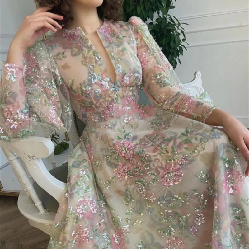 Exquisite Applique Embroidery Women\'S Gauze Evening Gown Long Sleeve Floor-Length Formal Occasion Party Dress V Lead Dance Dress