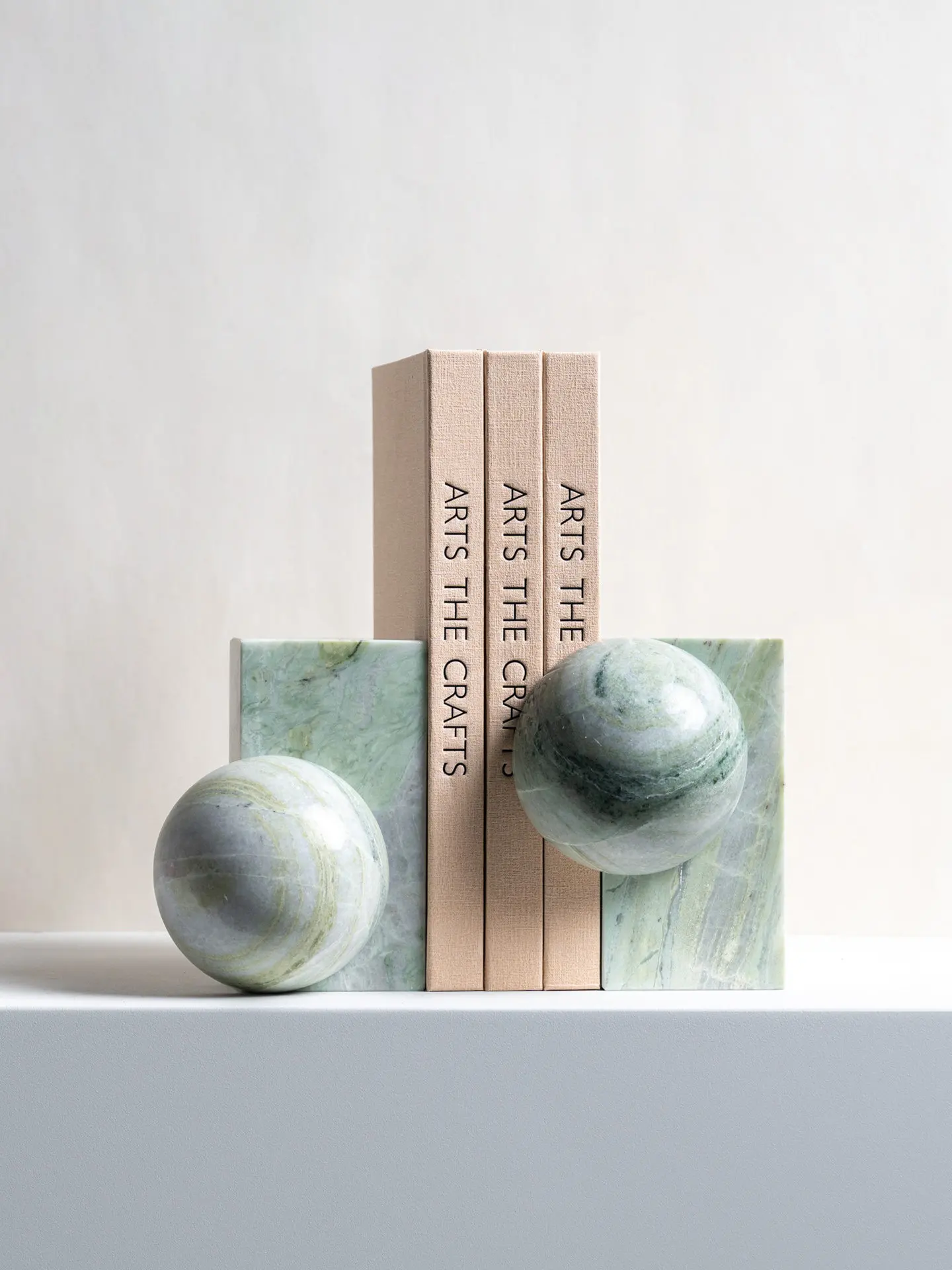 ᗢ* Hemisphere Marble Book Relies on Simple Study TV Cabinet Wine Cabinet Decoration Designer Niche Ornament