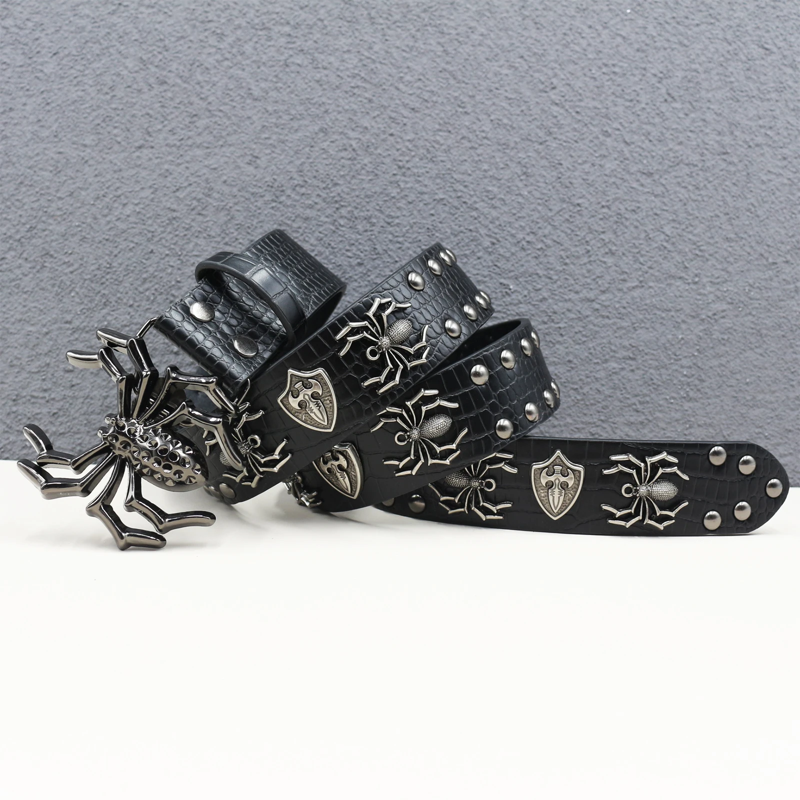 Man Unique spider belt buckle Girls Studded Decors Waist Belt Riveted Western Belt Belt Dress Ladies  Pin Buckle Waistband view 4