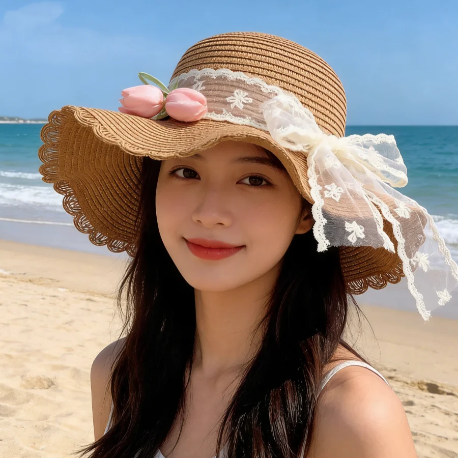 French-Style Retro Lace Ribbon Straw Hat with Three-Dimensional Tulip Decoration + Breathable Straw Material, Breathable and Not Stuffy, Suitable for Outdoor Scenes Such as the Beach