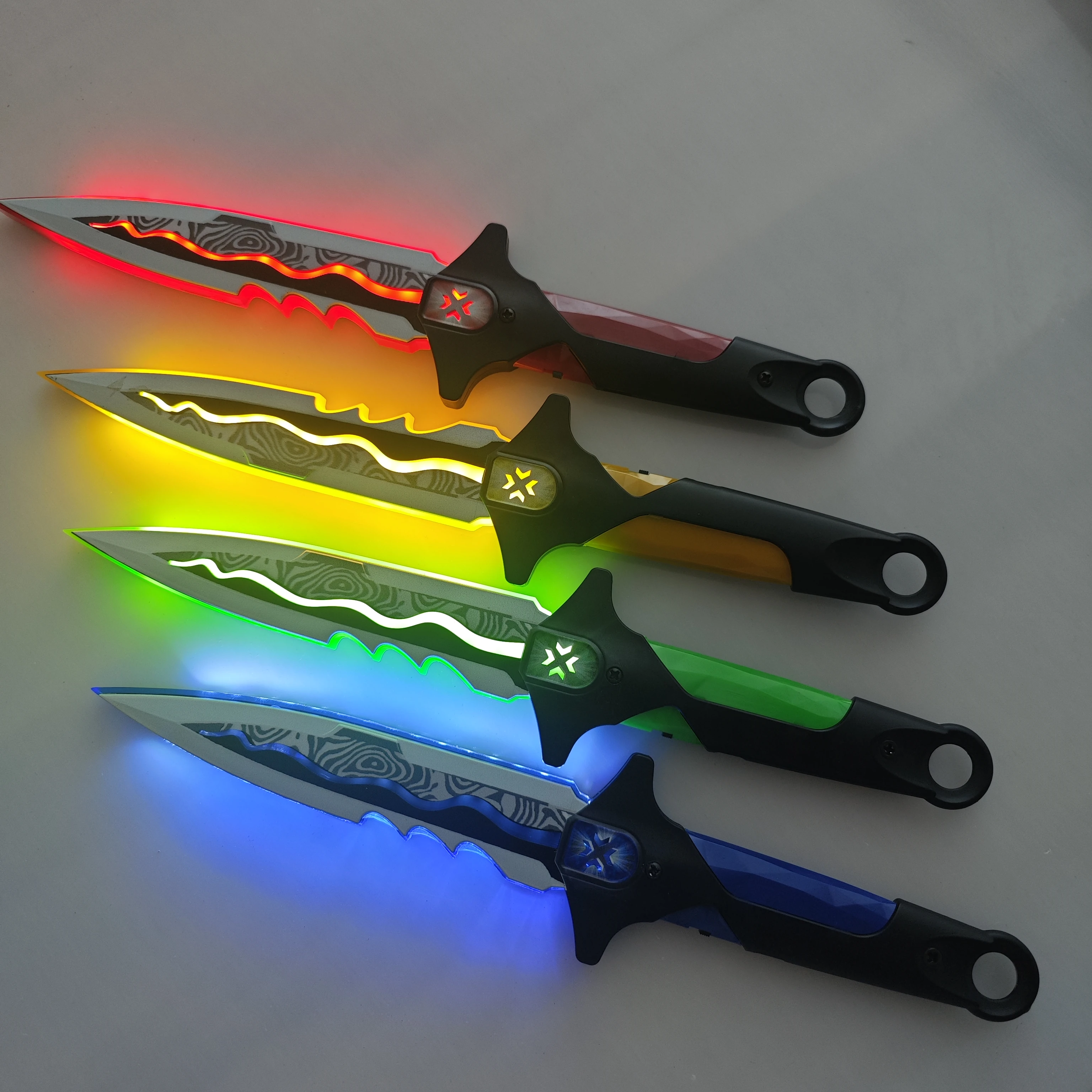 

Future LED Dagger, 11.6 inches LED Dagger Model for Halloween Cosplay Costume Props Role playing game Sword Anime Character