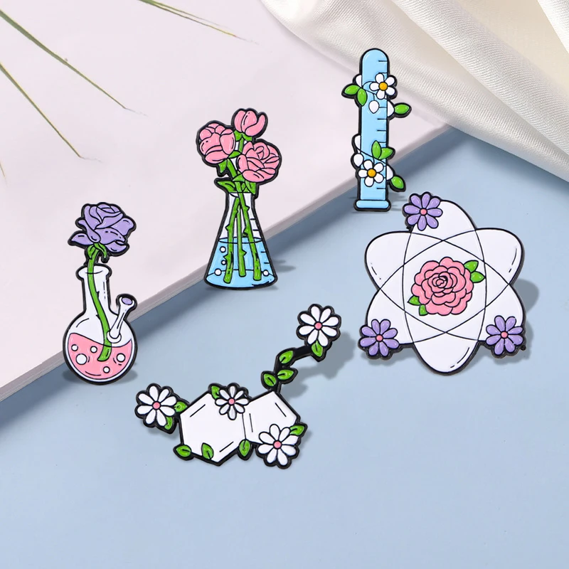 Creative Pretty Flower Science Collection Pins Flask Test Tube Formula Atomic Diagram Shaped Brooch For Chemistry Student Gift
