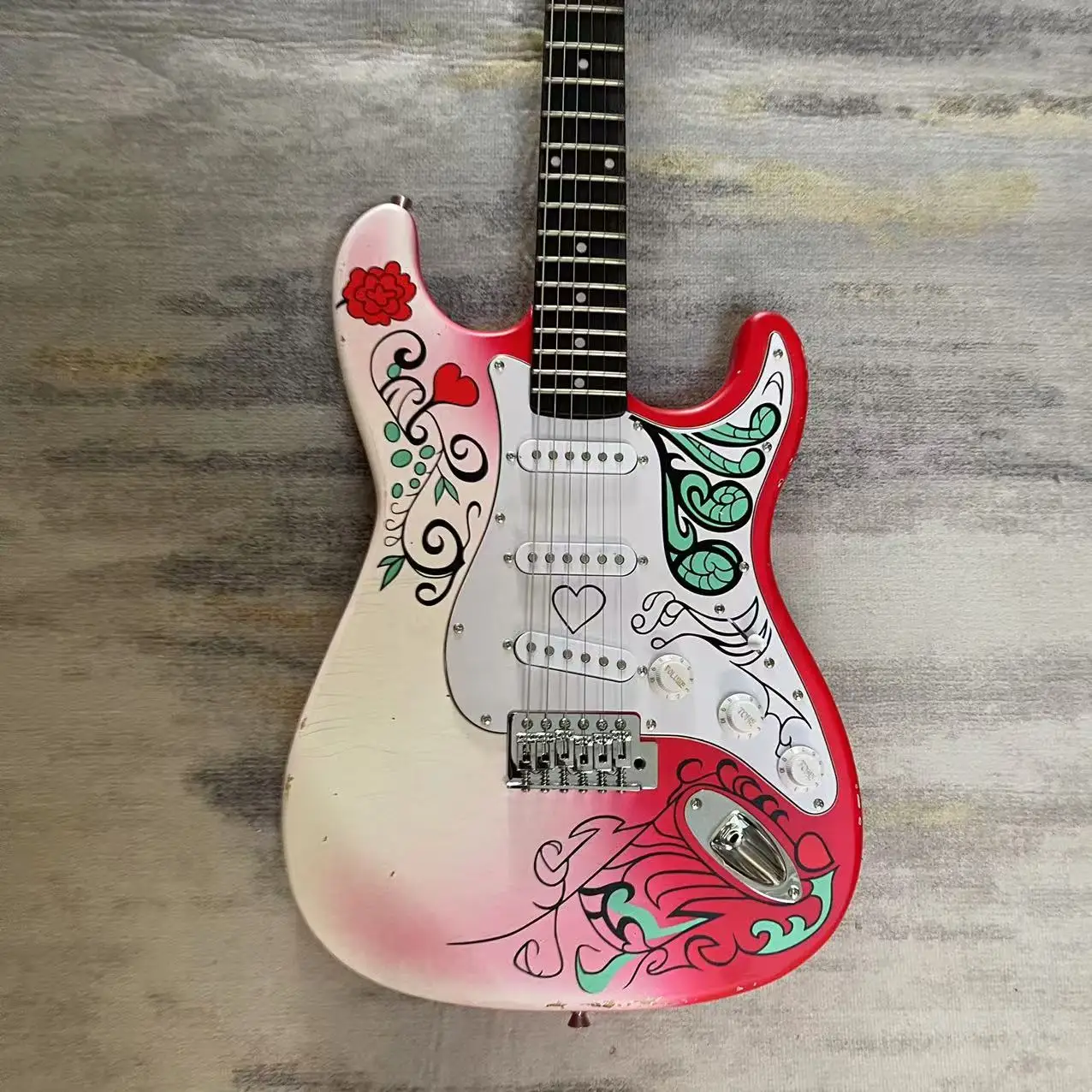 Guitarra elétrica relíquia pintada à mão de 6 acordes, corpo pintado à mão, fotos de envio fotografadas em fábrica, em estoque,