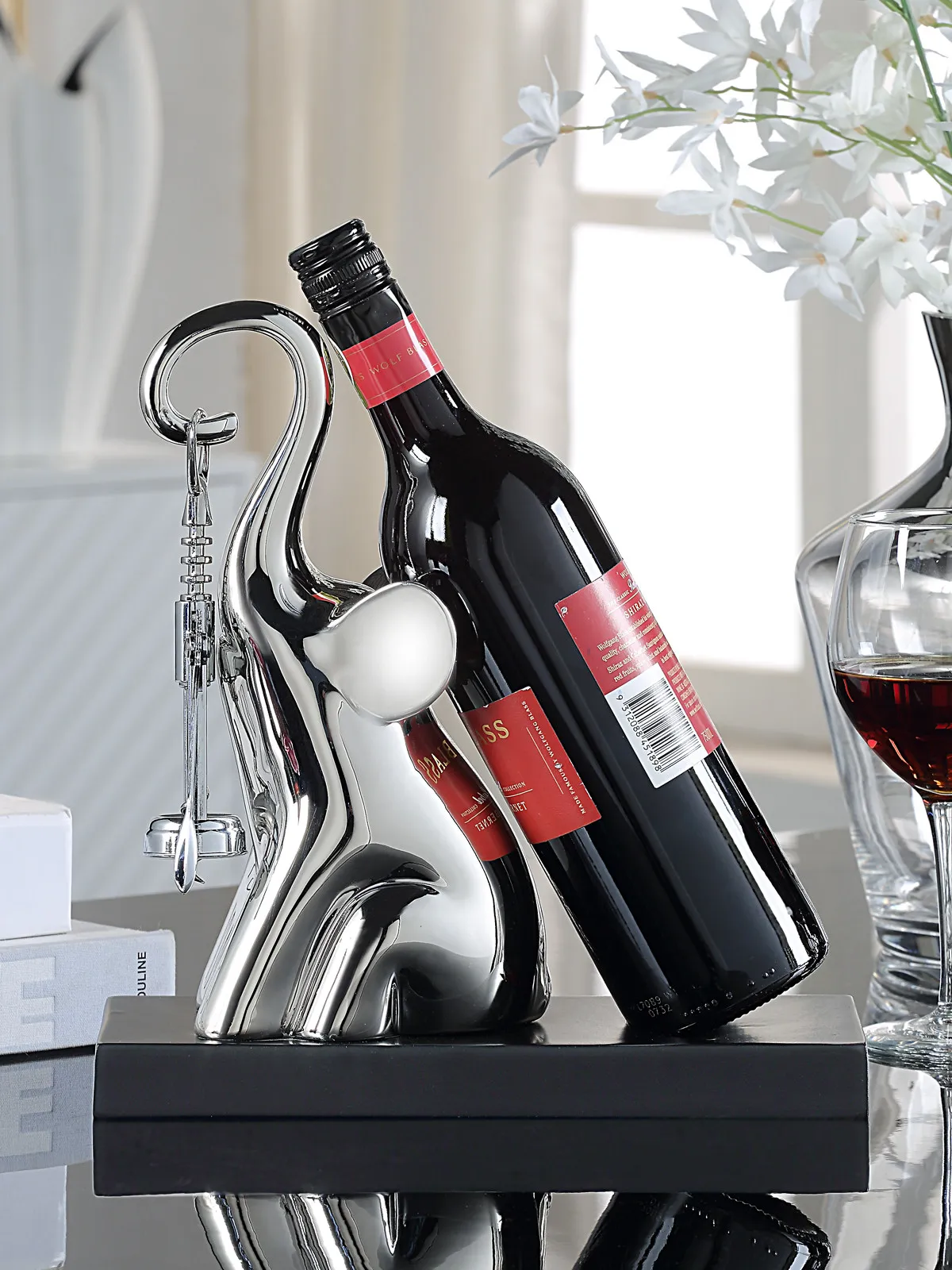 Elephant wine rack ornament, living room wine cabinet entrance, modern simple light luxury decoration, wine tray to attract weal