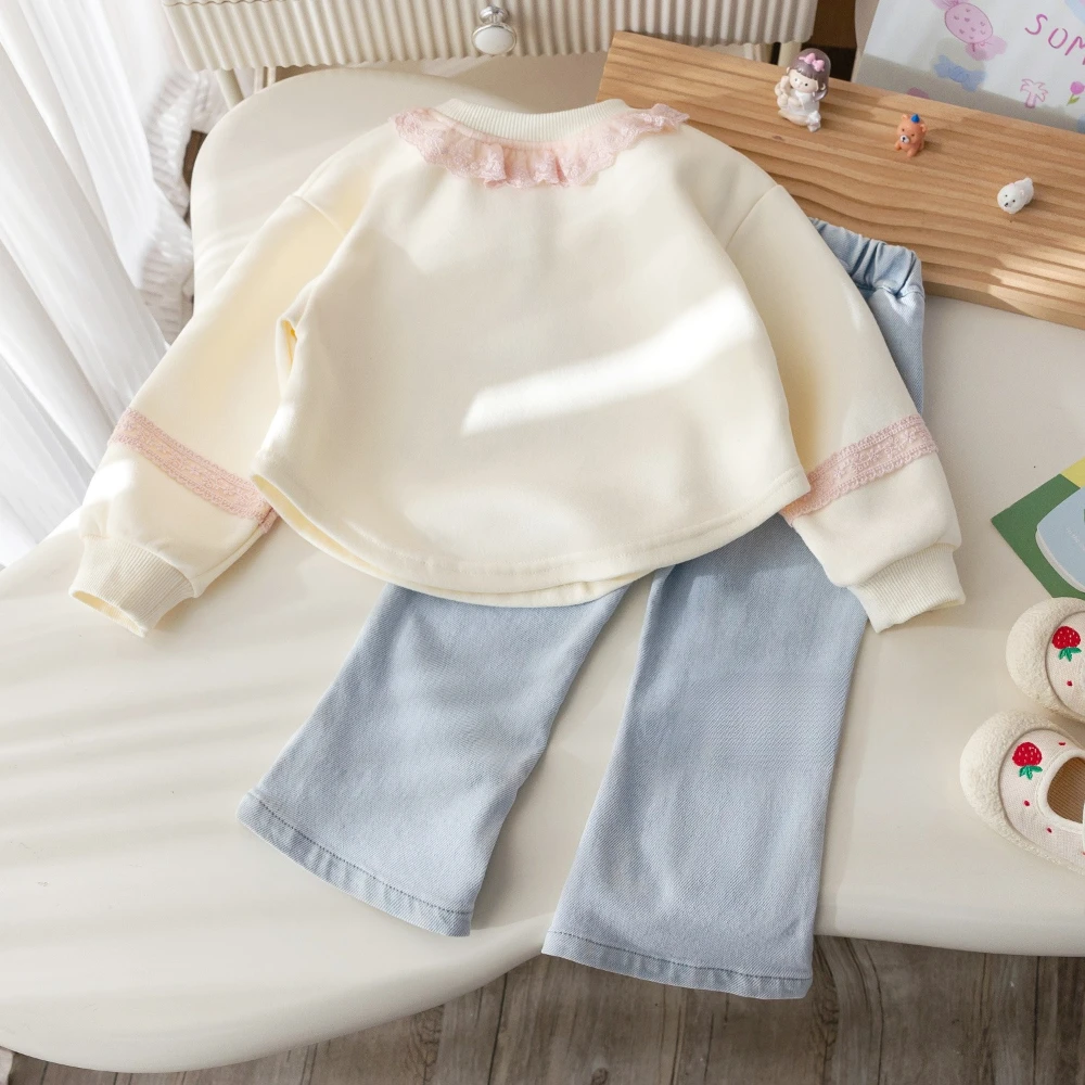 Bear Leader Autumn Korean Plain Casual Girls' Clothing Beige Cartoon Embroidery Long Sleeved Top + Blue Jeans Two-piece Set