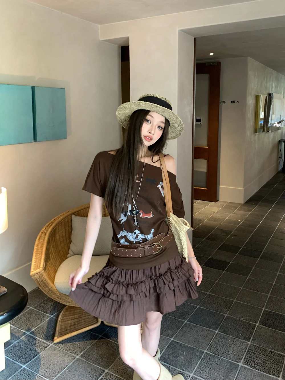Women Brown Short Skirt Set Sexy Off-shoulder T-shirt Puppy Prints Paired Hotsweet Ruffled Layered Mini Cake Skirt Two-piece Set