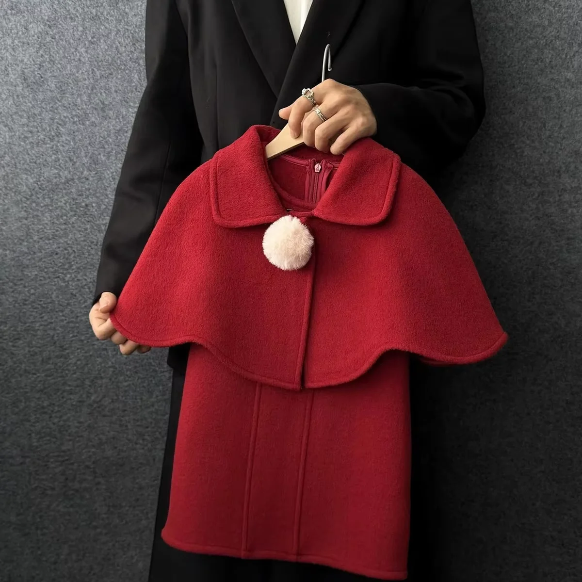 Girl Baby Set Autumn/Winter 2026 New Children's Woolen Cloak Shawl Coat+Dress 2-piece New Year's Outerwear