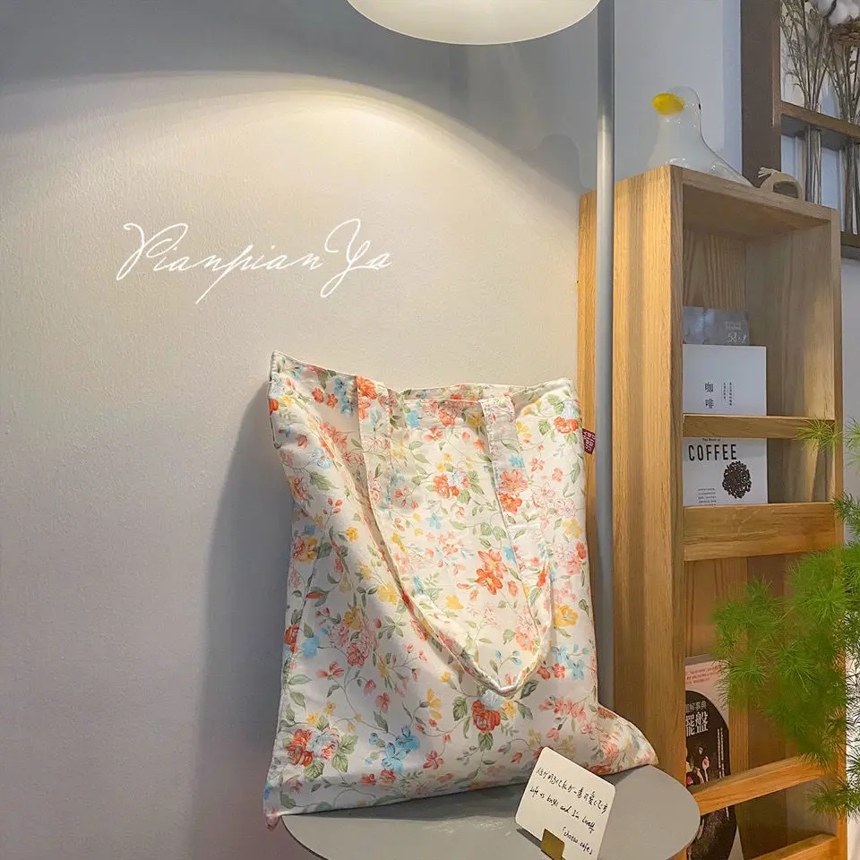 Vintage Carrying Bag with Flower Ladies Shoulder Bag Tote Bag Foldable Shopping Bag