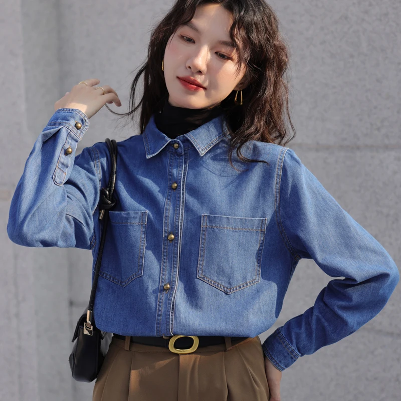 New Casual Denim Long Sleeve Shirts Women Winter Warm Velvet Thicken Tops Femme Loose Plus Size Blouse Outwear Jeans Coats