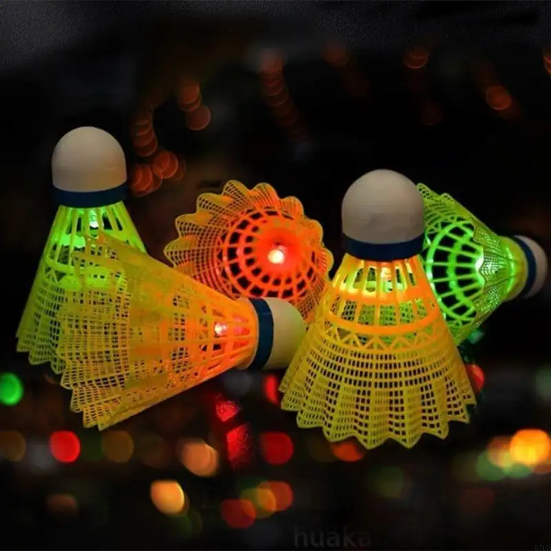 4pcs Nylon LED LED الريشة مكوتيكوكس تنس الريشة الداخلية في الهواء
