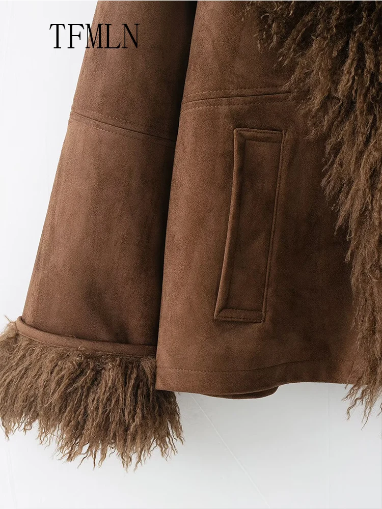 سترات نسائية فاخرة مرقعة من الفرو الصناعي لخريف وشتاء 2025 بأكمام طويلة معاطف أنيقة غير رسمية بجيوب للسيدات ملابس خارجية