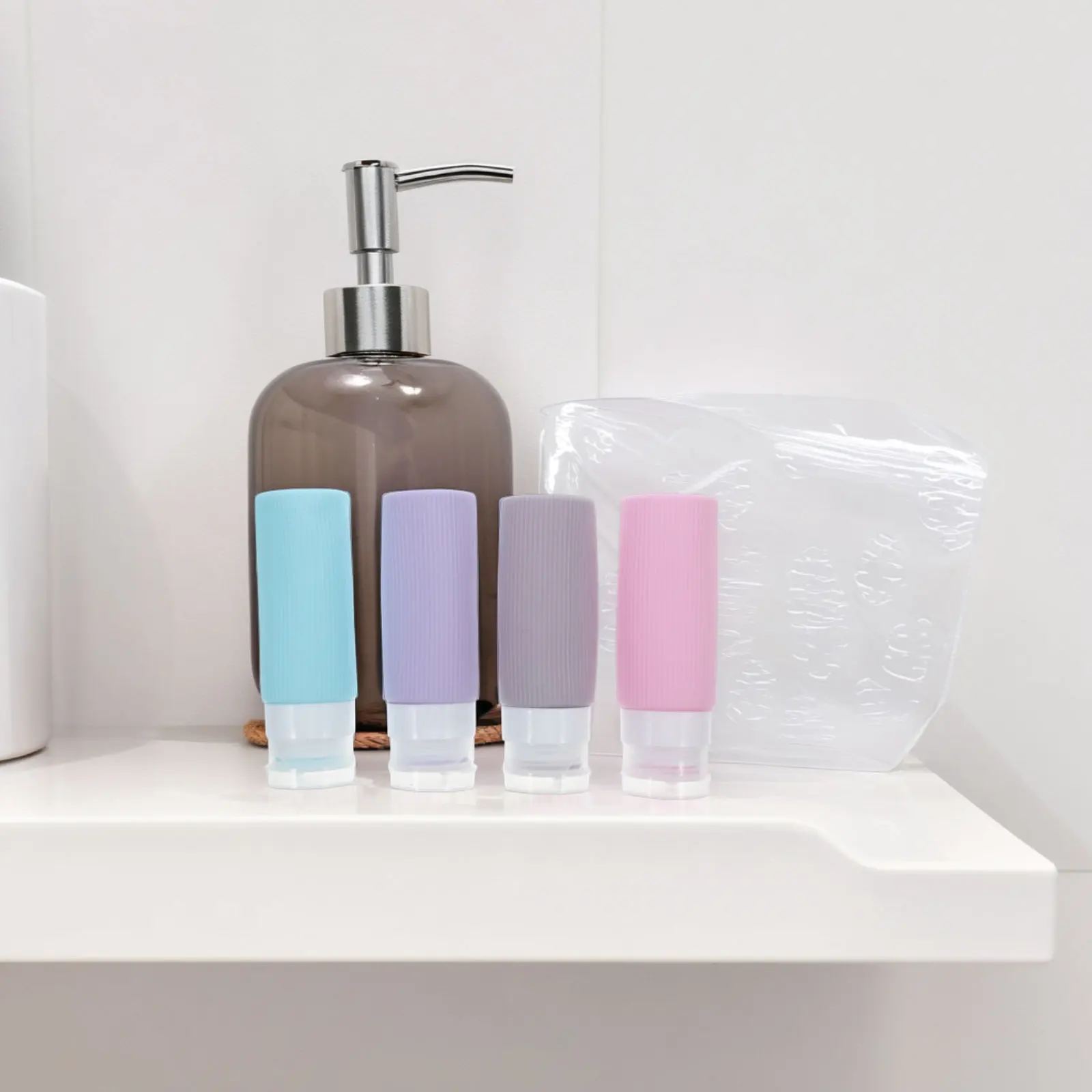 

4 pcs 90ml Silicone Lotion Bottle Set Travel Size Containers Flip Cap Multicolor Toiletries Shampoo Bath Accessories
