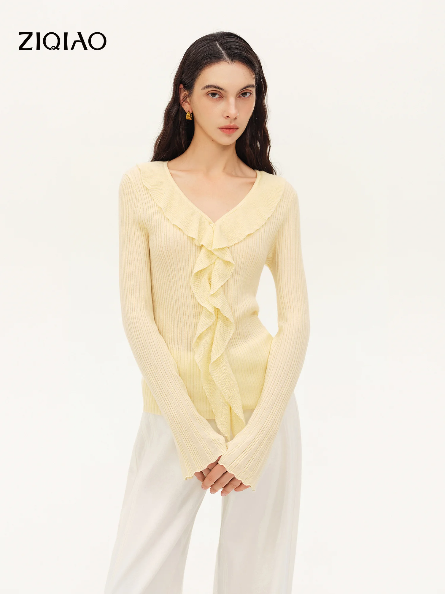 ZIQIAO French Romantic Flared Sleeve Wool V-Neck Knit Sweater for Women Wool 2026 Autumn New Slim Fit Top Solid Gentle Daily