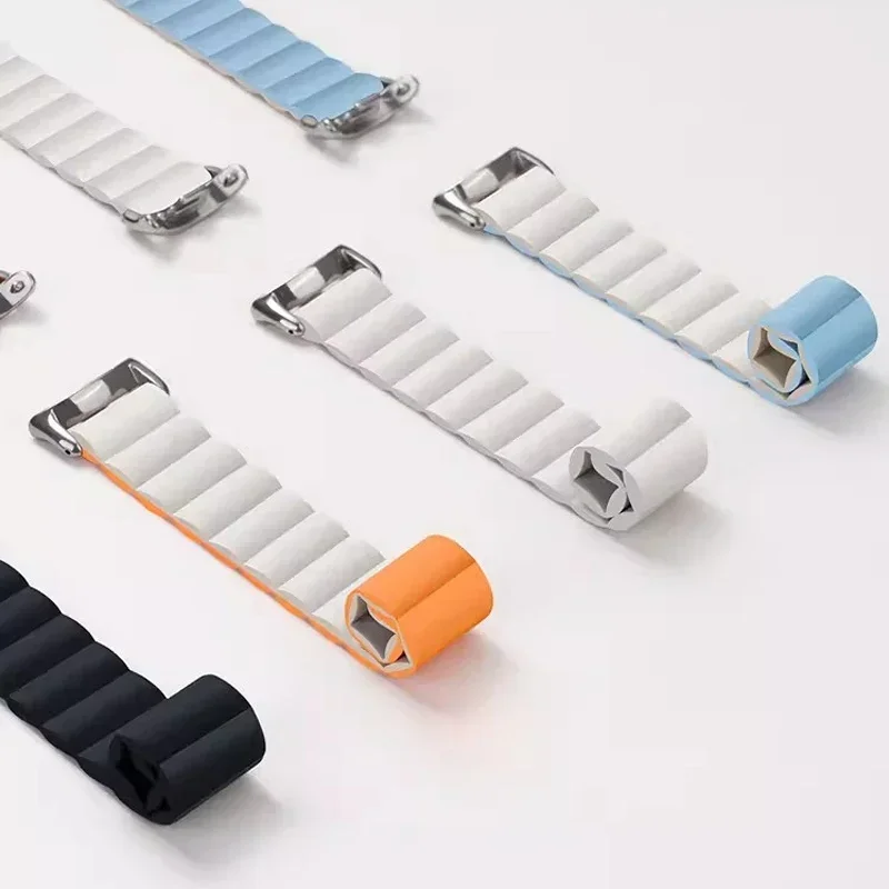 حزام مغناطيسي من السيليكون لساعة Xiaomi Mi Band 8 9 سوار معصم رياضي لساعة Xiaomi Miband 9 8 ملحقات سوار الساعة
