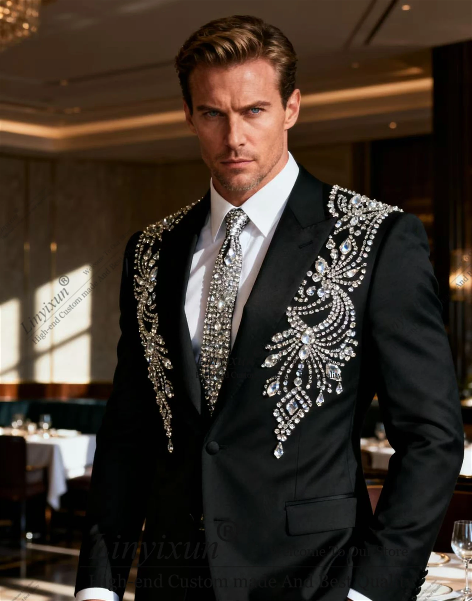 

Высококачественный дизайн, смокинги со стразами, мужские костюмы, комплект из 2 предметов, свадебный жених, ужин, мужской пиджак для выпускного вечера, Ternos Completo, по индивидуальному заказу