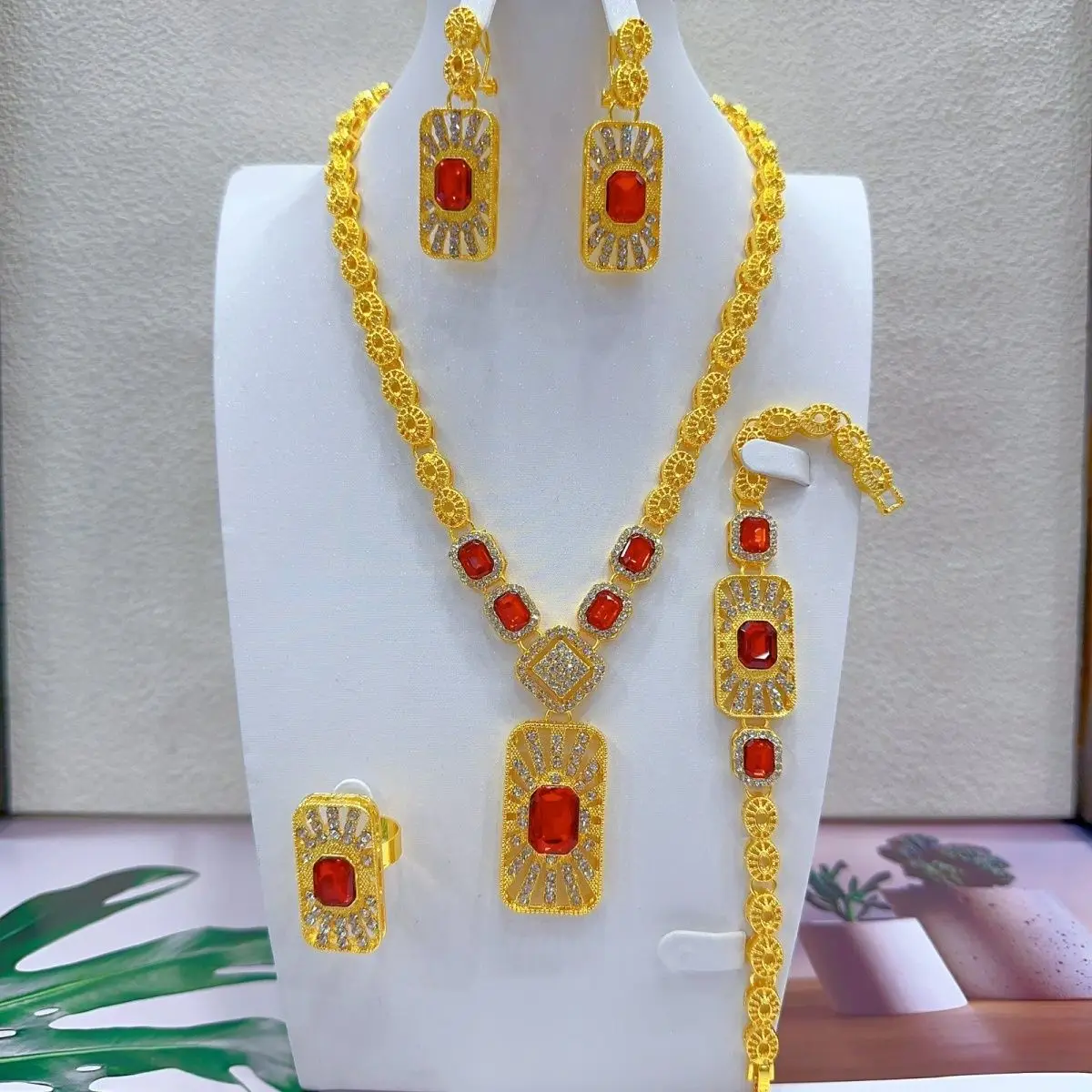 Dubai 24K Gold Plated Bridal Wedding Jewelry Necklace Bracelet Earrings Women\'s Ring Dress Accessories Party Anniversary Gift