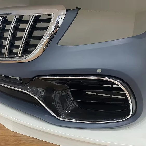 

Передний бампер подходит для Mercedes Bodykit для S63 W222 AMG Contact Susan Yang +86 15760316722 для более деталей, спасибо