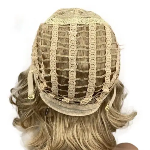 Рисунок 3 - Женский парик на плечо