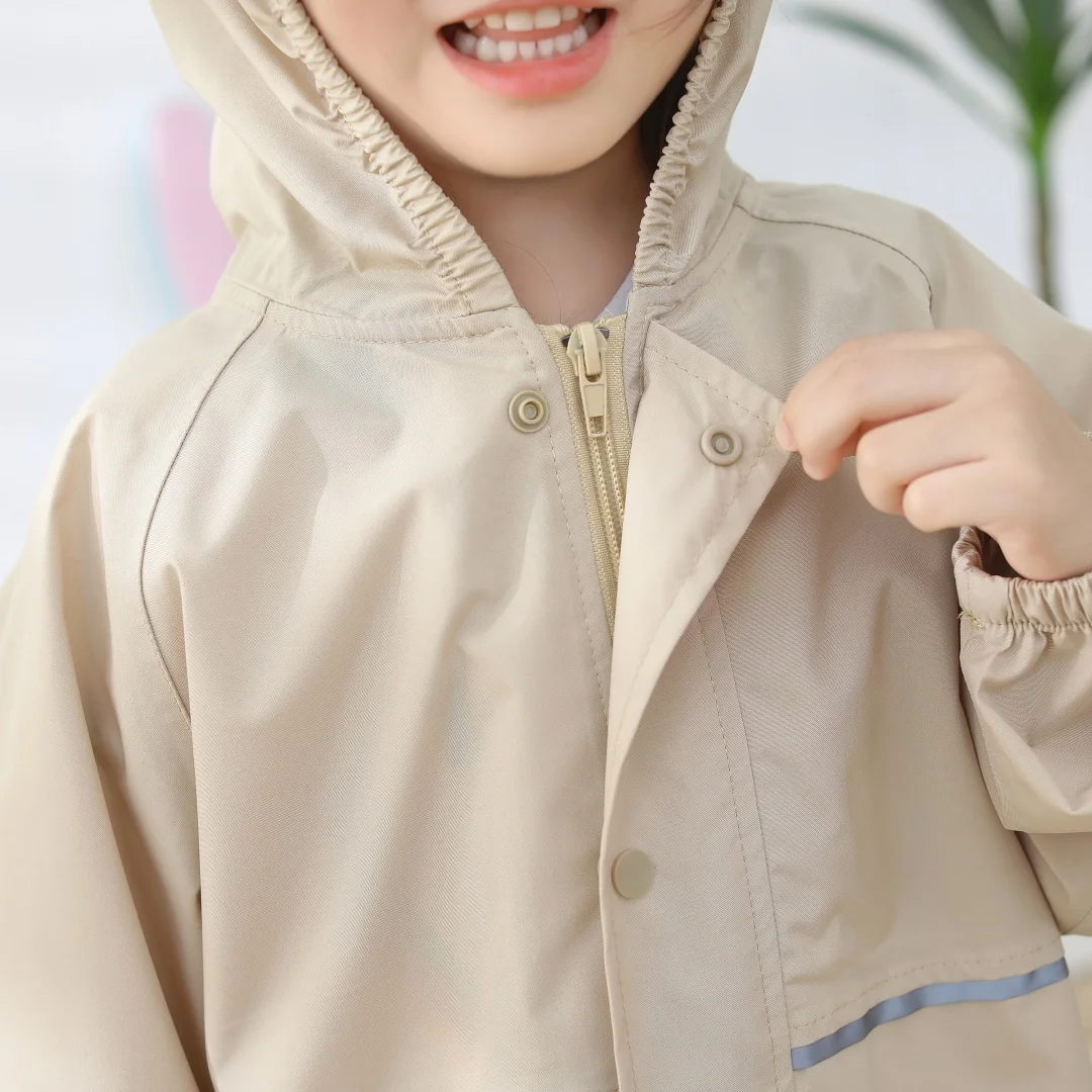 Korea hot High Quality Baby raincoat Children Long Raincoat Waterproof Lightweight Polyester Kid\'s Raincoat  Reflective Stripe