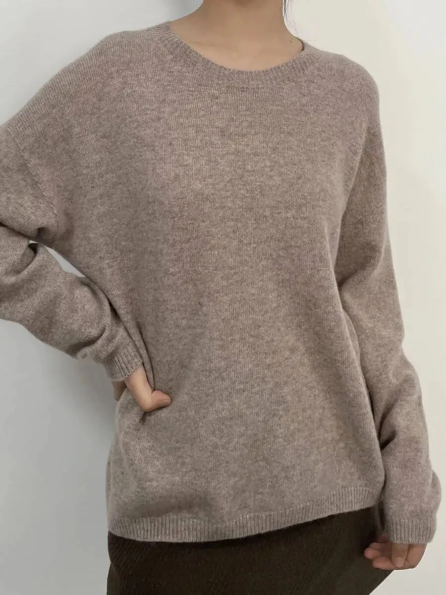 

2025New Autumn Winter Solid Color Wool Leisure Women Sweater Round Neck Loose Soft Basic Knitted Women Pullovers