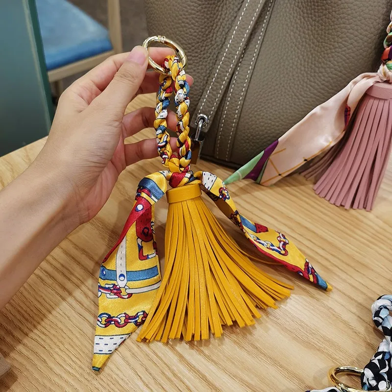 Luxury Style Silk Woven Key Lanyard Decoration Soft PU Leather Car Keychain Accessories Fashion Women\'s Tote Bag Jewelry Pendant