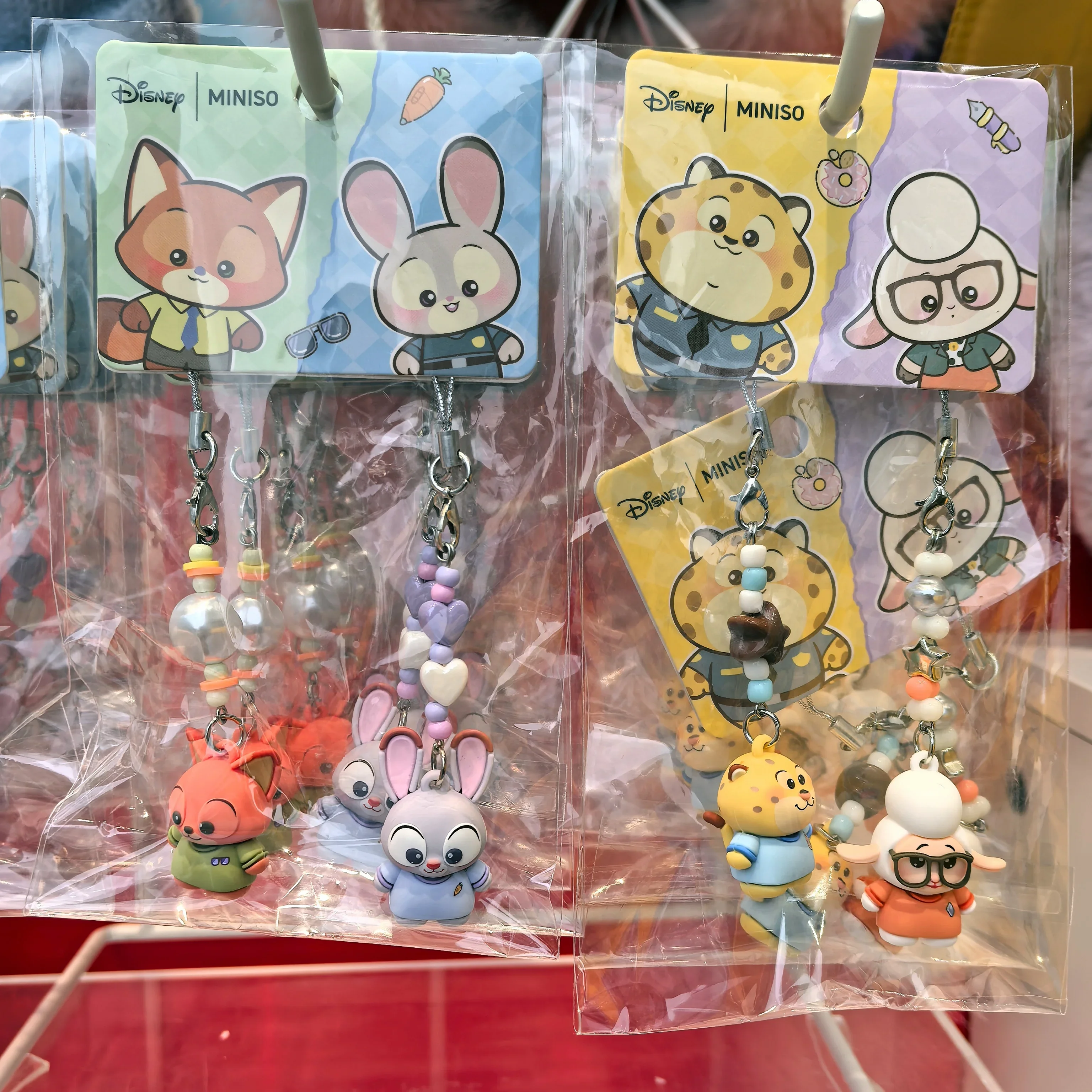 

Disney Zootopia Mini Plush Double Keychain, Baby Characters Combo Set for Bag, Cute Tiny Stuffed Dolls, Best Friend Gift