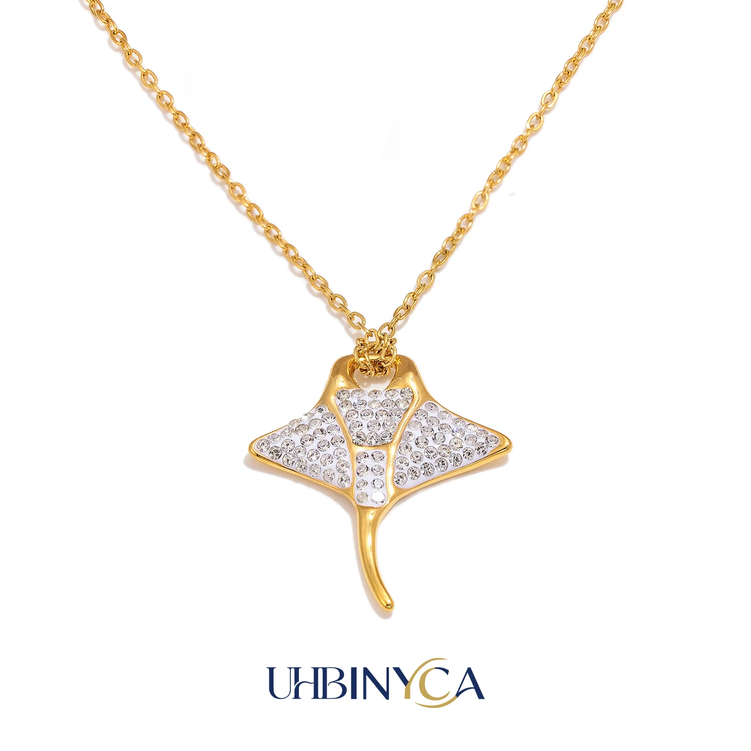 Stingray Devil Fish Pendant Necklace 18K Gold Plated Stainless Steel Hypoallergenic Jewelry For Women Beach Vacation Ocean