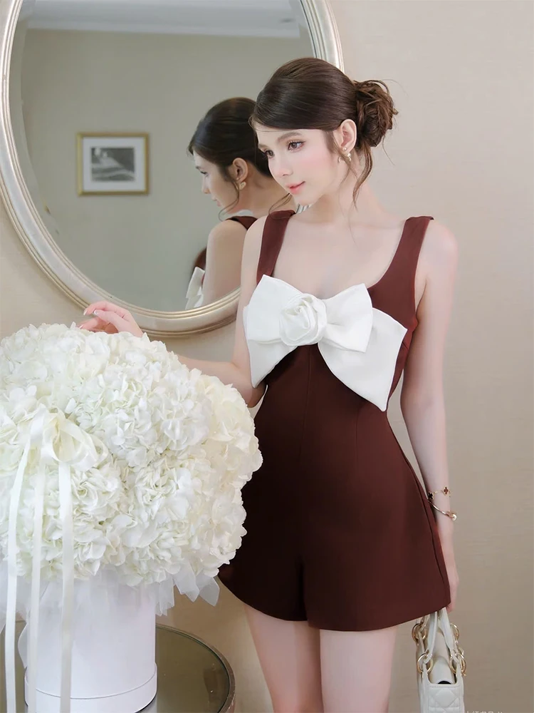 Elegant  Knot Color Block Halter  Women's Slimming Unique Fashionable Jumpsuit High Waist Short Pants