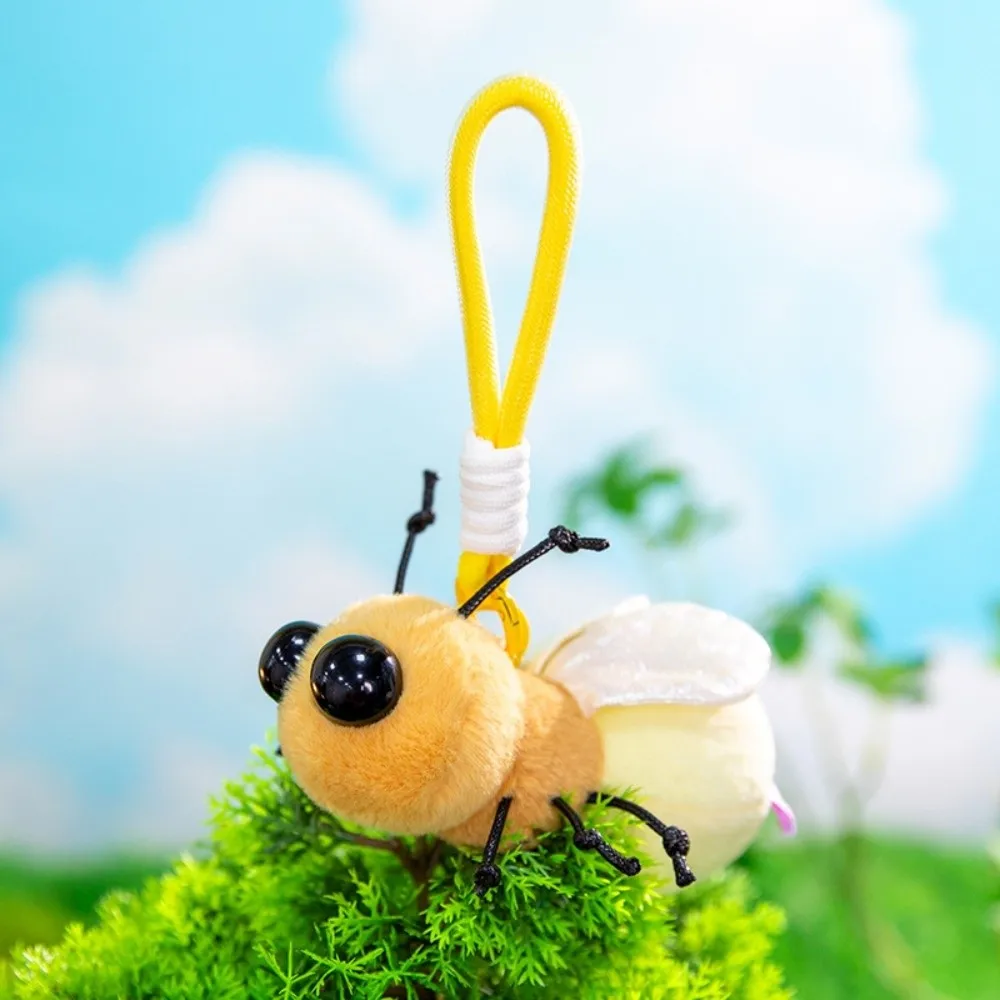 Fashion Cartoon Plush Insects Key Ring Polyester Ladybug Moth Fly Pendant Mantis Firefly Cockroach Key Chain Daily