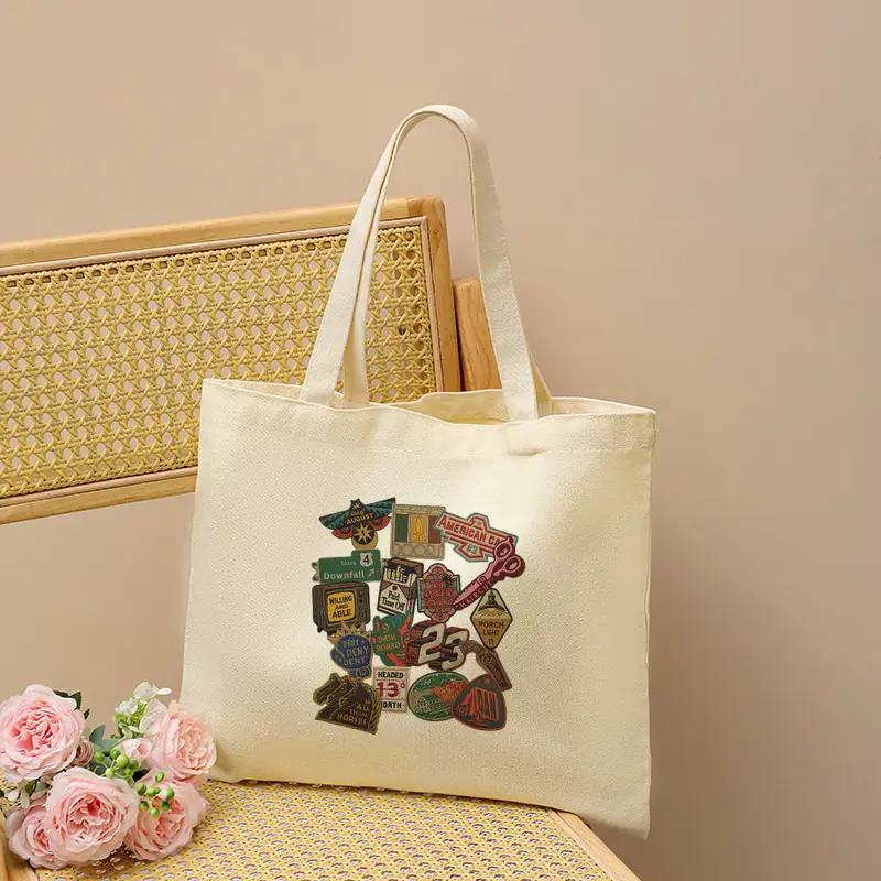 

I Ll Leave Porch Light on Tote Bag Reusable Multi Functional Handbag Shopping Bag Sci Fi Book Lover The Divide Tour Gift Women's