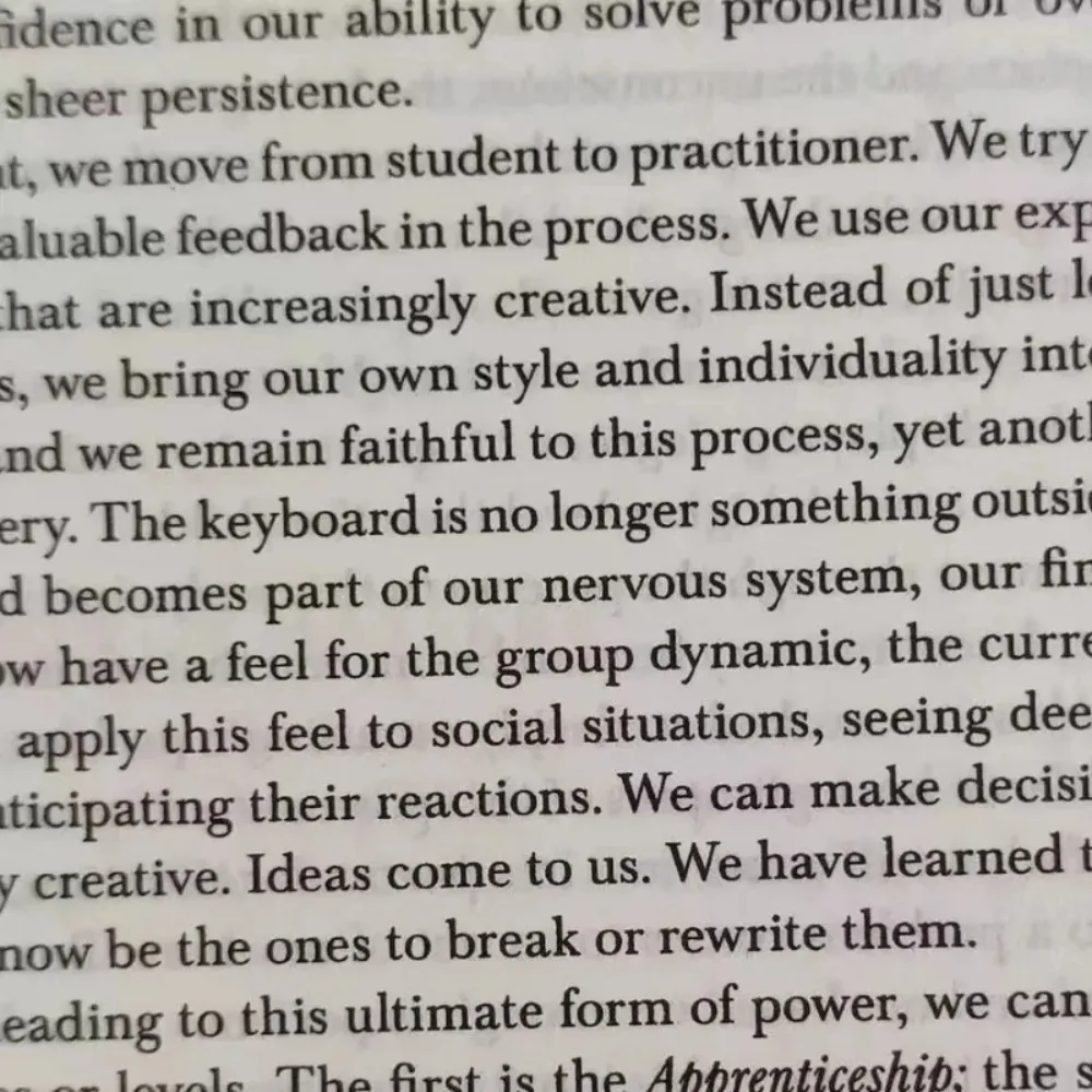 إتقان روبرت جرين الإدارة التحفيزية والقيادة كتاب اللغة الإنجليزية غلاف عادي