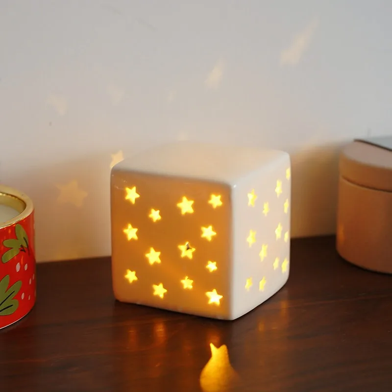 Warm Niche Home Decoration Design Nordic Star Hollow Ceramic Small Square Shape Lighting Ornament Room Decor Desktop Decorations