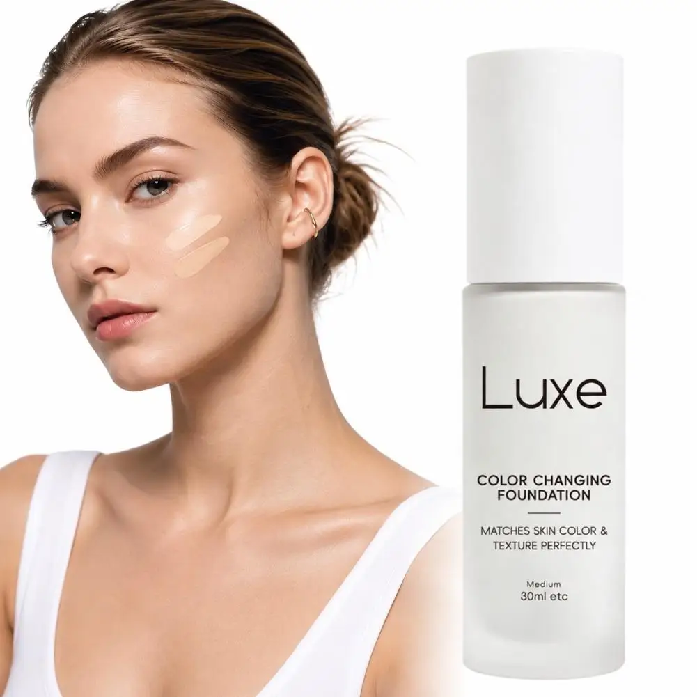 Luxe Magic Farbwechselnde Foundation, temp.-adaptiv, passt sich dem Hautton an, leicht, für ein natürliches, nahtloses, langanhaltendes Make-up. – Detail 4