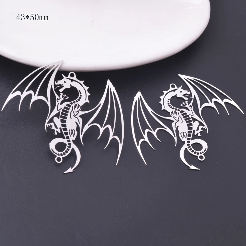10 Stück 43*50mm Messing Anima Fliegender Drache Verbinder Rhodium-beschichtet Anhänger DIY Schmuck Zubehör – Detail 1