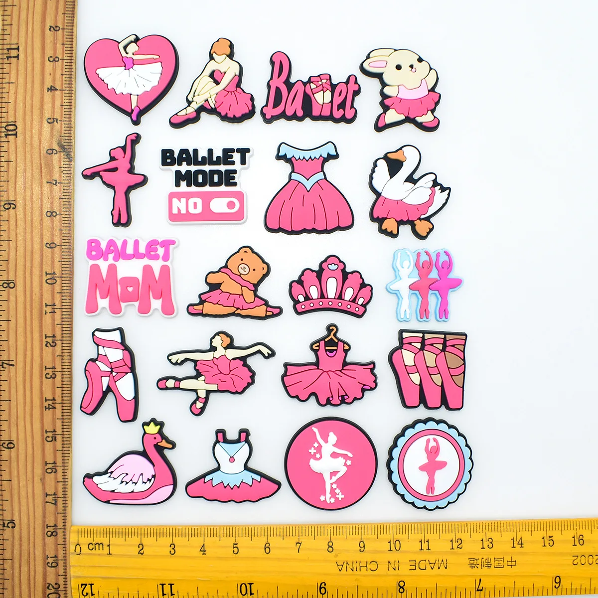 Creative new ballet series PVC soft glue drop plastic shoe flower shoe buckle DIY removable hole shoe accessories wholesale