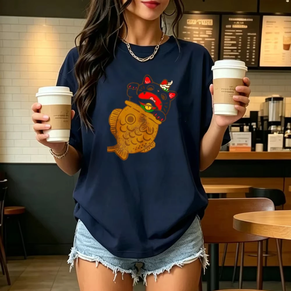 Cute Lucky Cat and Fish Graphic Tshirt Japanese Casual Retro Style Tees Wealth Success Men Women Fashion Cotton Shirt Tops