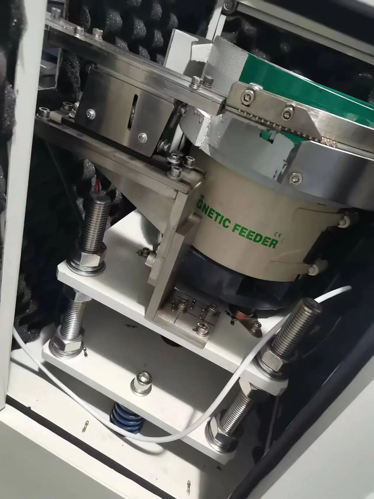 Handgemaakte lade trillingen plaat voering feeder controller trilkom feeder aangepast