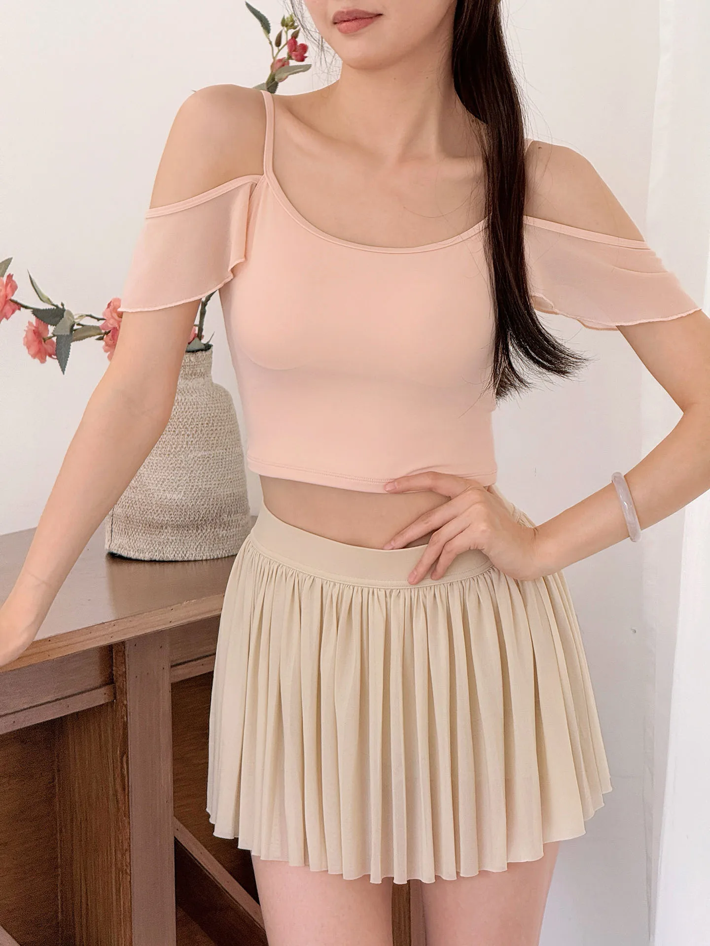 ハイウエストフィットスカート女性の抗光ヨガスポーツスカートパンツバレエプリーツスカート痩身効果フルボディスカート