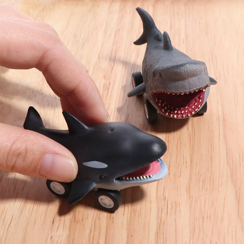 Great White Shark Press and Go Car Toy Cute Mini Dolphin Inertia Car Toy Cool Montessori Killer Whale Pull Back Toy Car Party