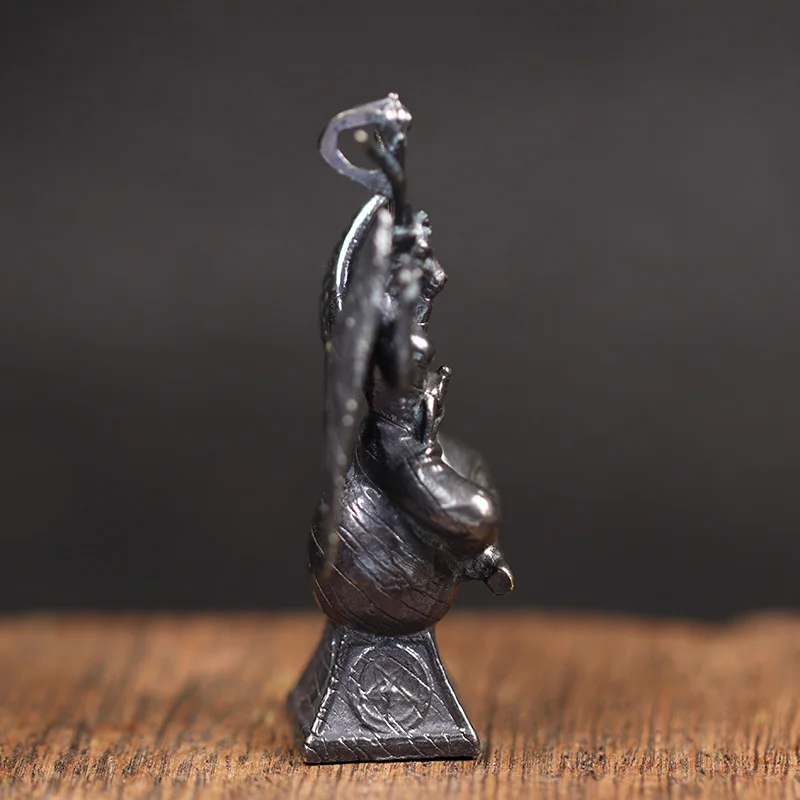 Black Brass Death God Goat Head Figurines Miniatures Vintage Metal Devil Model Statue Desktop Toy Ornament Decoration Collection