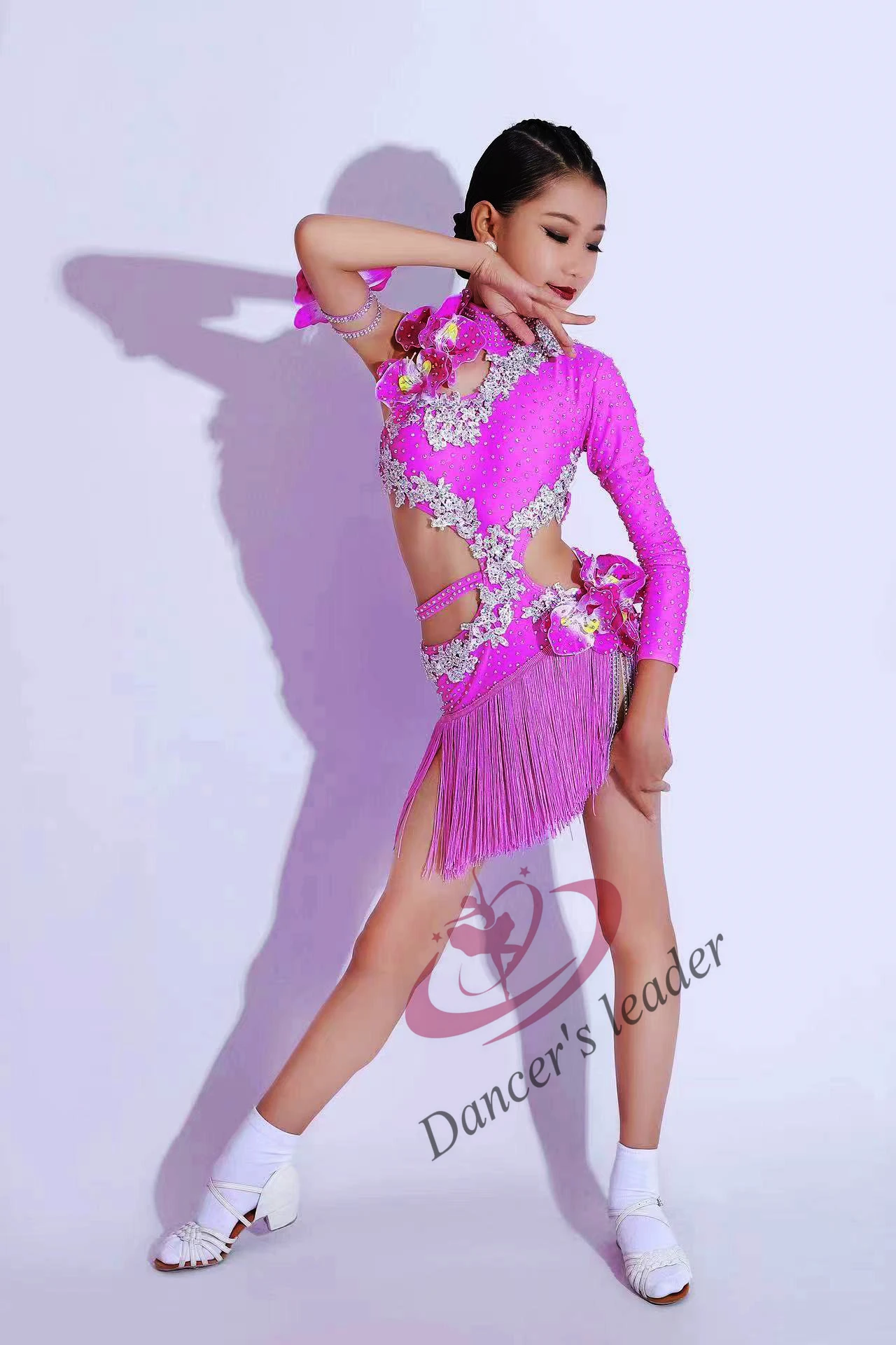 Latin Dance Competition Damen bekleidung Kinder High-End maßge schneiderte Taille Cha Tango Performance schwarz Pool Kleid