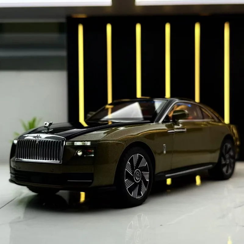 

Simulation 1:24 Rolls Royce Spectre Super Car Alloy Model with Sound Light Collection Miniature Voiture Children Boy Toy Vehicle