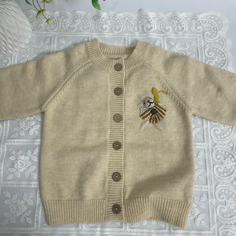 New Autumn Winter Baby Girls Heavy Knit Cardigan Sweater, Hand Double-sided Embroidered Rabbit & Panda Versatile Kids Outerwear