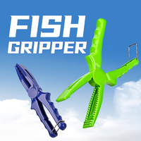 WEIHE 1pcs A-style ABS plastic clip fish tongs small lightweight fish clip fish control portable fishing tool